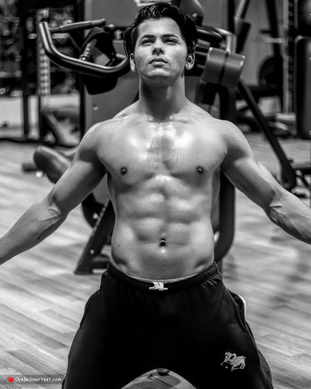 🔥 Siddharth Nigam Abs Six Pack Body pics wallpaper hd Free Download