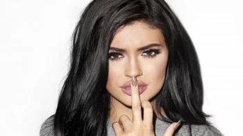 Kylie Jenner Model Desktop W