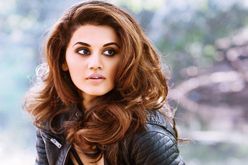 Taapsee Pannu hd Wallpapers
