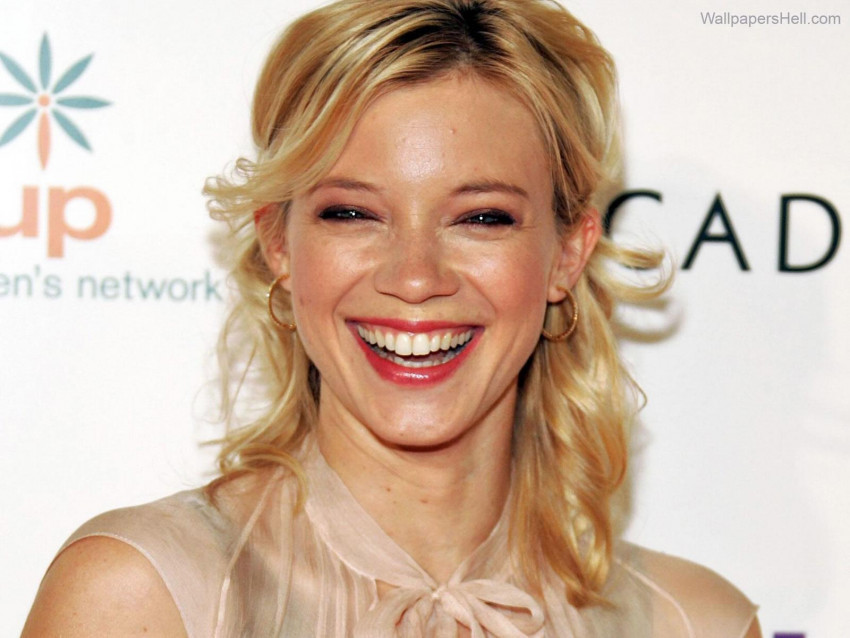 Amy Smart Wallpapers Photos
