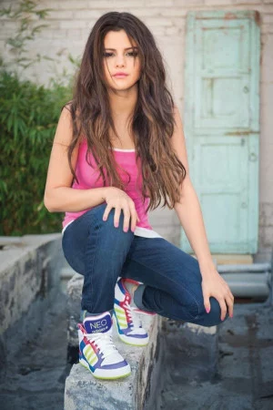 Selena Gomez Adidas Photosho