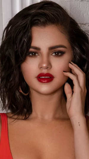 Selena Gomez Ultra HD Wallpa
