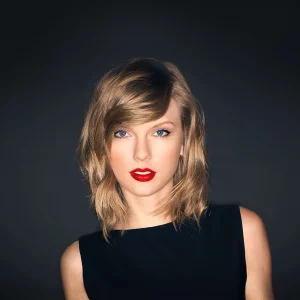 Taylor Swift iPad Photos Wha