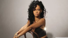 Beautiful Rihanna Wallpapers