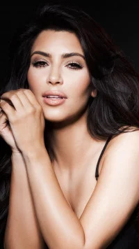 Kim Kardashian iPhone HD Pho