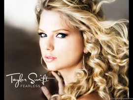 Taylor Swift Fearless Deskto