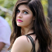 Alexandra Daddario Gorgeous Mobile Wallpapers Fulll HD Profile Picture