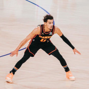 Trae Young HD Photos Wallpapers Images & WhatsApp DP Profile Picture