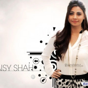 Daisy Shah dress look Hd Photos makeup Wallpapers Pictures WhatsApp Status DP