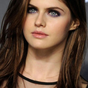 Alexandra Daddario Mobile Wallpapers Photos Pictures WhatsApp Status DP Profile Picture HD