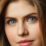 Alexandra Daddario Mobile Wallpapers Photos Pictures WhatsApp Status DP HD Background