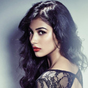 Pooja Hegde Photos | Pics Pictures WhatsApp Status DP Profile Picture HD